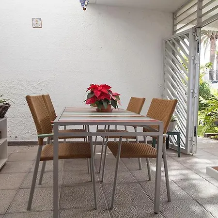Apartamento La Alhambra Iii San Agustin Apartment