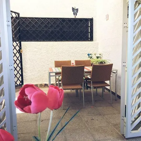 Apartamento La Alhambra Iii San Agustin *